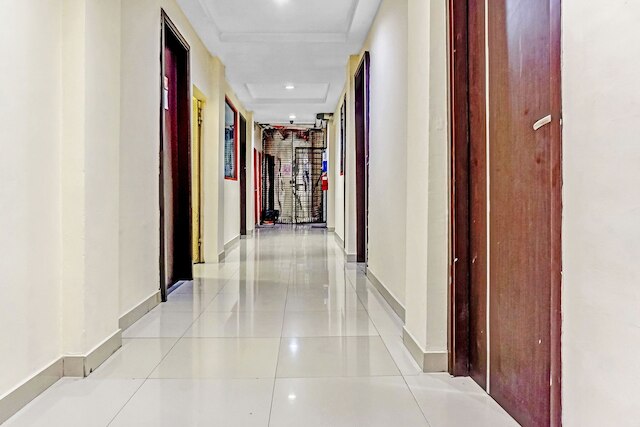 ホテル O ポイント ホステル