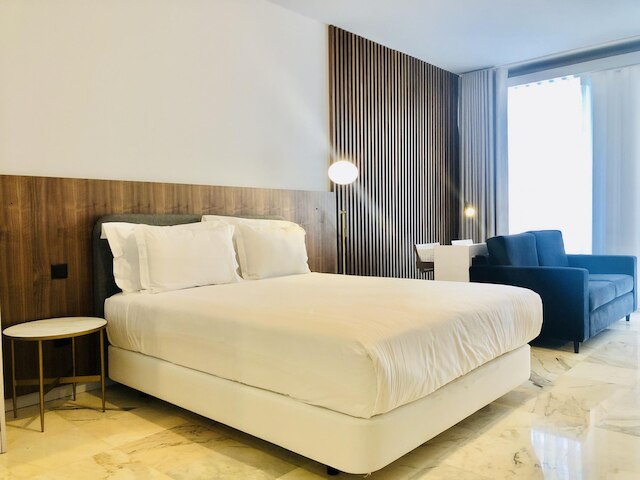 ヨーロポ - ダウンタウン 2C