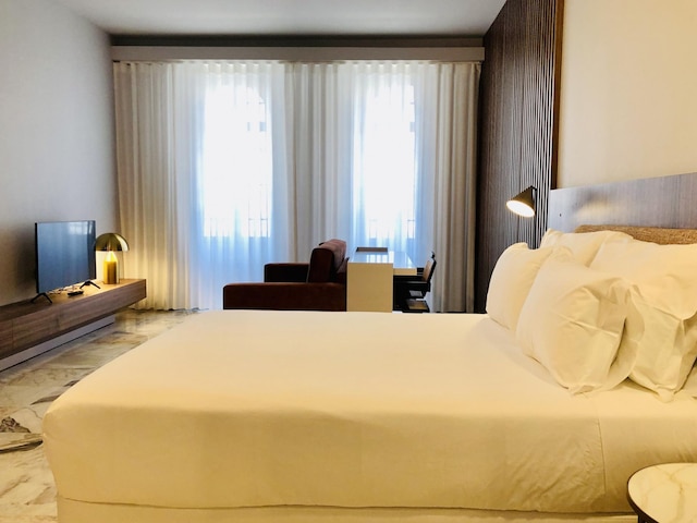 ヨーロポ - ダウンタウン 3A