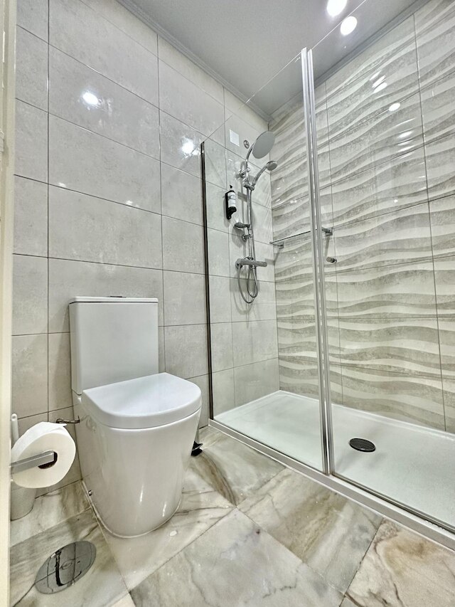 ヨーロポ - ダウンタウン 4B