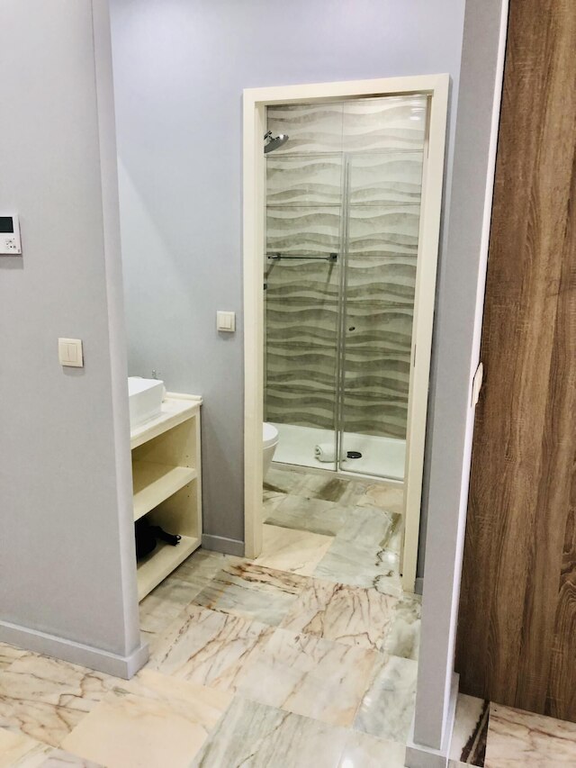 ヨーロポ - ダウンタウン 4B