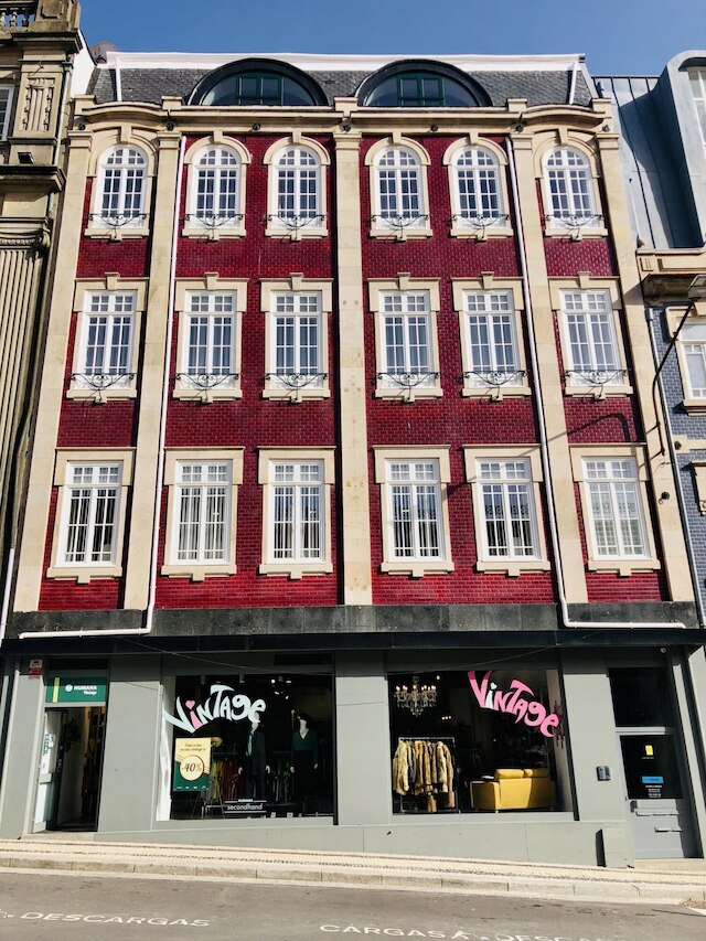 ヨーロポ - ダウンタウン 4B