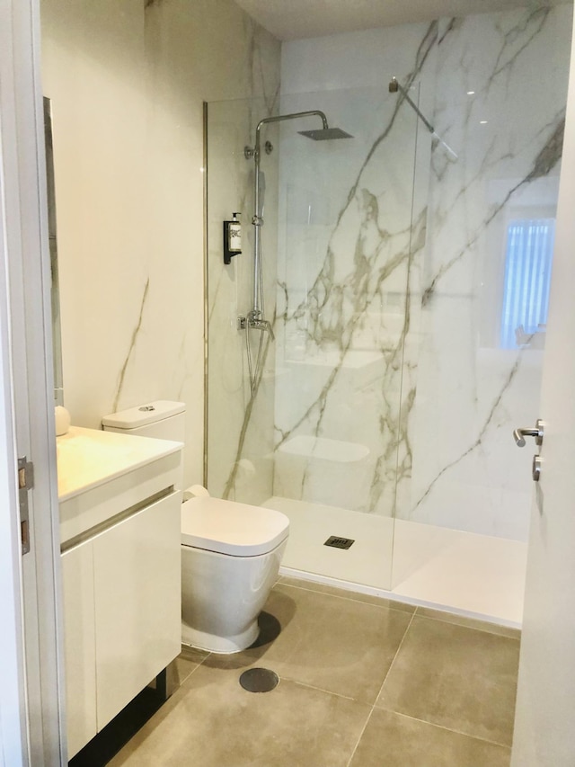 ヨーロポ - ダウンタウン 3B