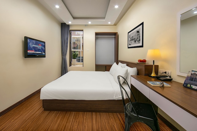 クイーン カフェ ホテル & パブ