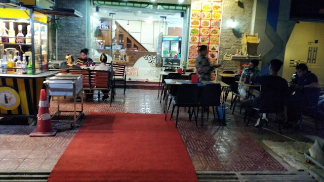 ユニーク ホテル マネージメント サービス