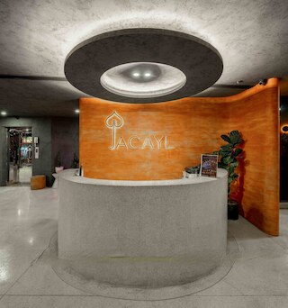 ジャカイル ホテル - カウ ザイ