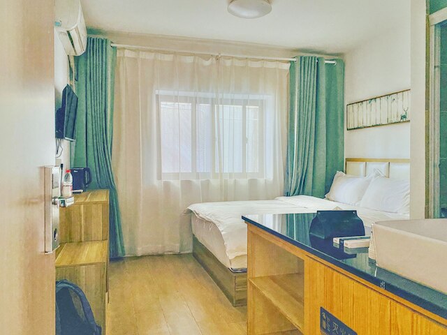 Hidden Garden International Youth Hostel - Oriental Pearl & Lujiazui