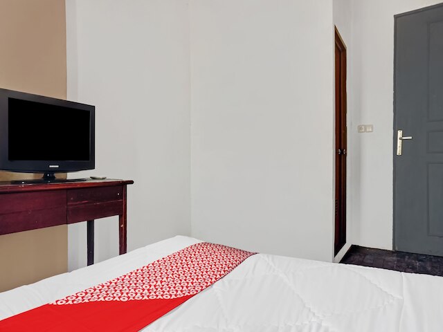 スーパー OYO 90696 トバナハウス ビンタロ