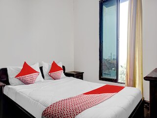 スーパー OYO 90696 トバナハウス ビンタロ