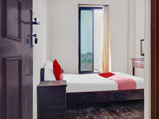 スーパー OYO 90696 トバナハウス ビンタロ