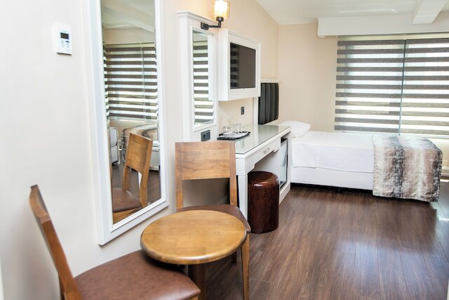 オパティヤホテル