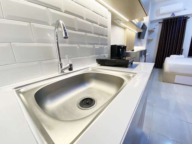 ファンシー アンド ナイス スタジオ アット ザ アルトン  アパートメント