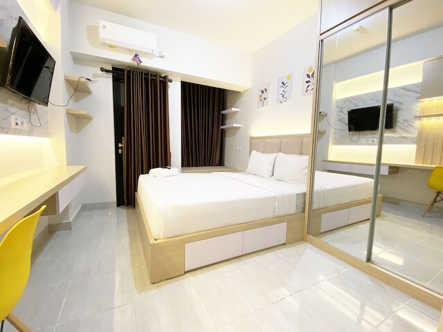 ファンシー アンド ナイス スタジオ アット ザ アルトン  アパートメント