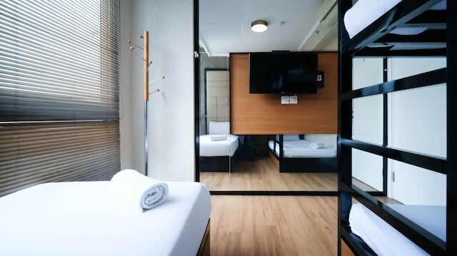 スペーシャス 2 2ッドRム アット ザ ヴィア アンド ザ ヴュー  アパートメント  スラバヤ