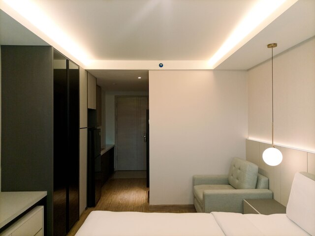 コンフォート スタジオ アット 10TH フロア マタラム シティ  アパートメント