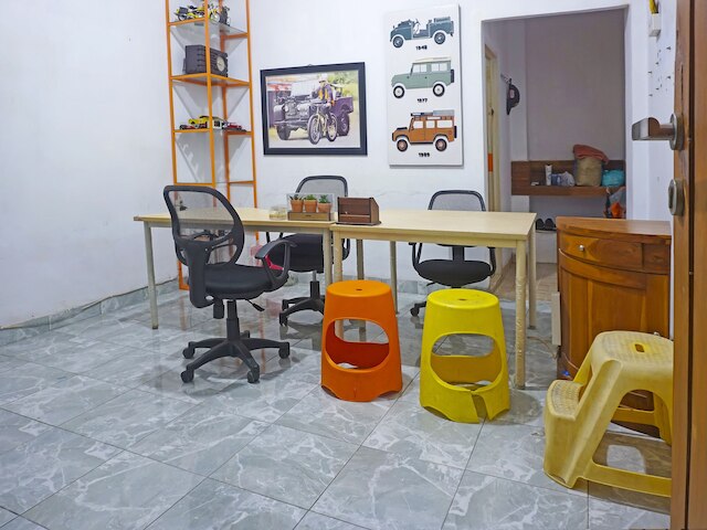 ホテル O アングレック ホームズ マカッサル