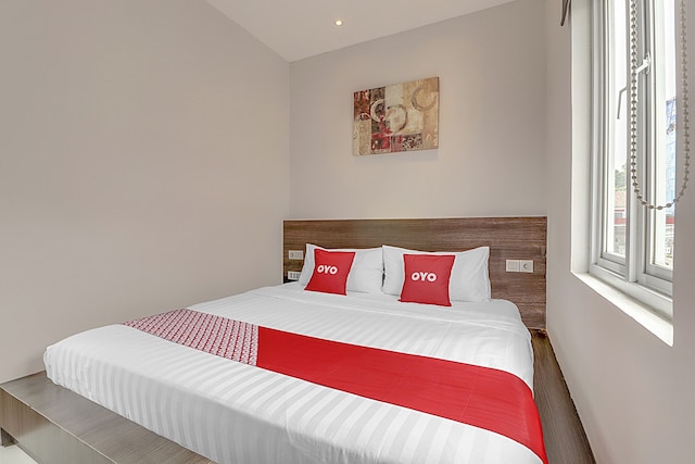 コレクション O チハンペラス ニア チウォーク フォーマリー レジア チハンペラス