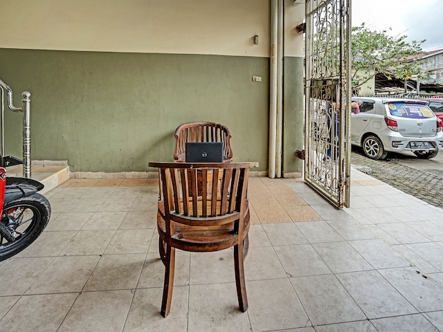 OYO ライフ 91873 ヌグラハ コスト