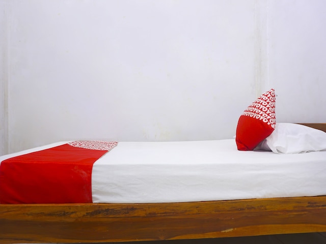 ホテル O アルミーラ ホームステイ シャリア ニア RS ヘルミナ