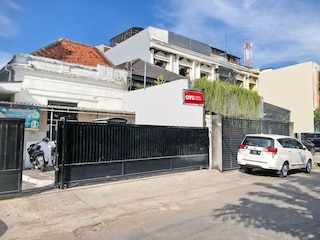 OYO フラッグシップ 90789 ゲンテン レジデンス