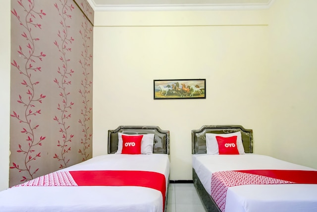 キャピタル O 90151 ゲストハウス 180