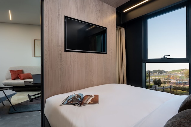 マスター バット ヤム