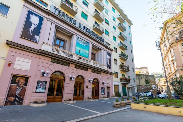 ワンダフルイタリーのサンフェルディナンドファミリーアパートメント