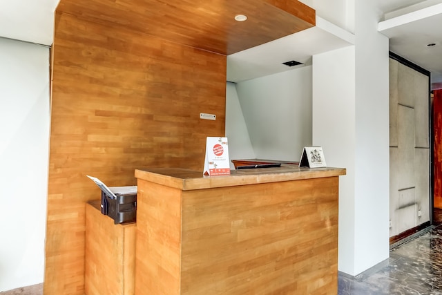 コレクション O レギャン ニア パンタイ クタ フォーマリー プレミアム レギャン