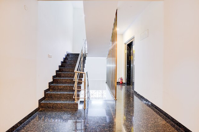 ファブホテル GRK コンフォーツ