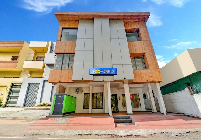 ファブエクスプレス P.A.S レジデンシー