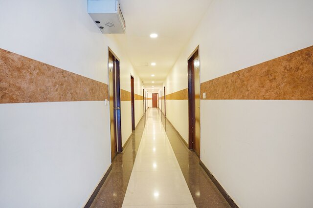 ファブホテル シュレヤス イン