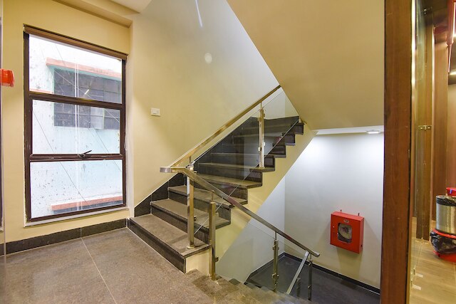 ファブホテル エロス 282