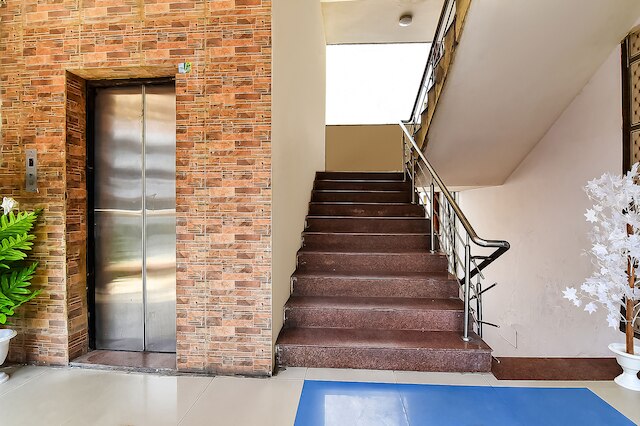 ファブエクスプレス シルバー プラザ