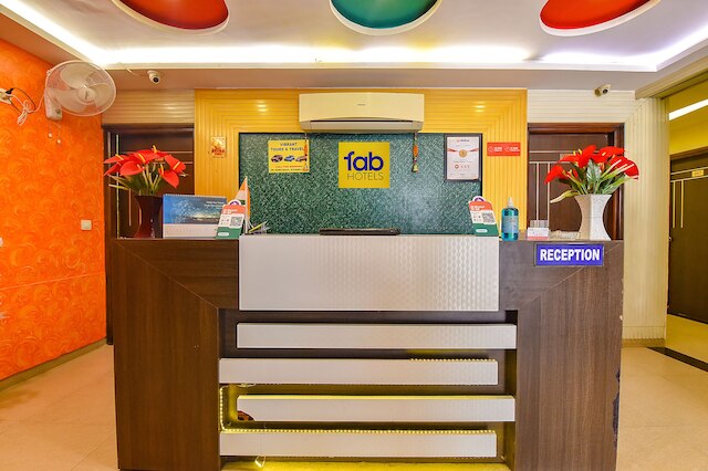 ファブエクスプレス シルバー プラザ