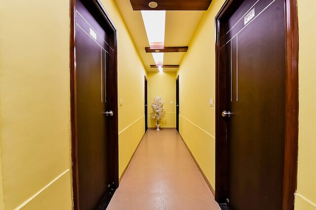 ファブエクスプレス シルバー プラザ