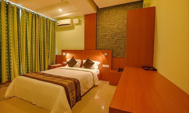 ファブホテル ザ BTM 宮殿ホテル