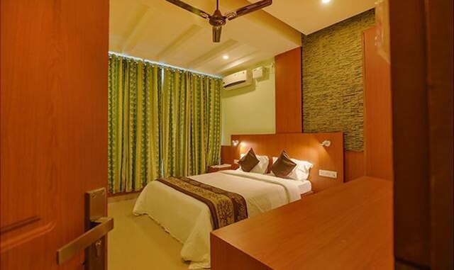 ファブホテル ザ BTM 宮殿ホテル