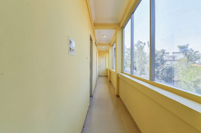 ファブエクスプレス バイブラント レジデンシー