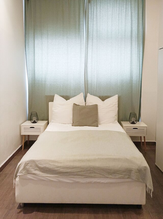 スペーシャス 3 ベッドルーム アパートメント イン シティ センター