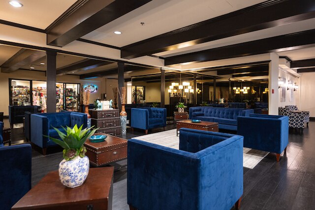 ステイ・トゥギャザー・オン・ザ・ストリップ - 3ベッドコンド