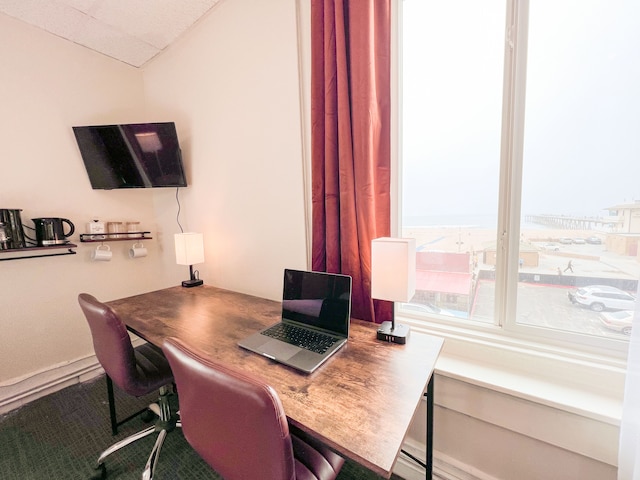 ITH エルモサビーチ サーフ ホステル LAX