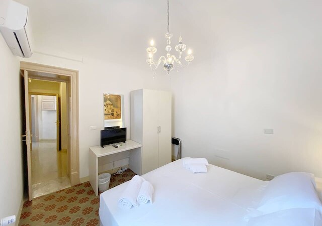 ソレマール シチリア - モナコ ルームズ