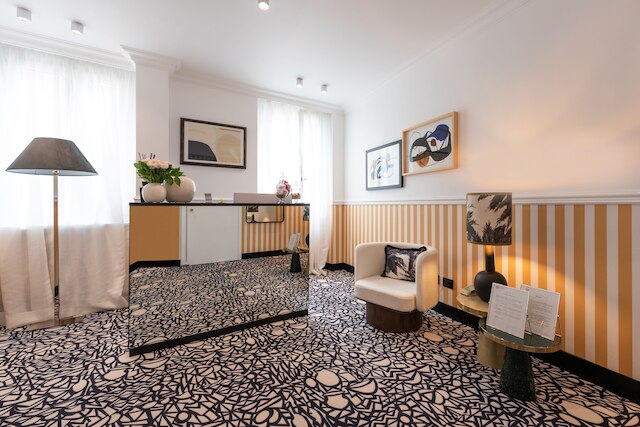 DH ルームズ スピーガ