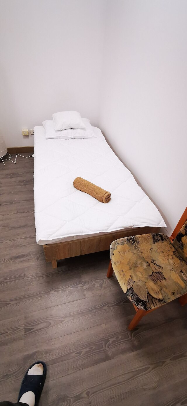 ホステル ワルシャワ ポウスタニエツ