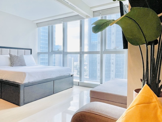 アップタウン パークスイーツ 1