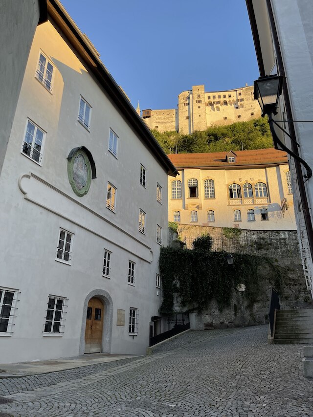 タウンハウス ヴァイセス クロイツ