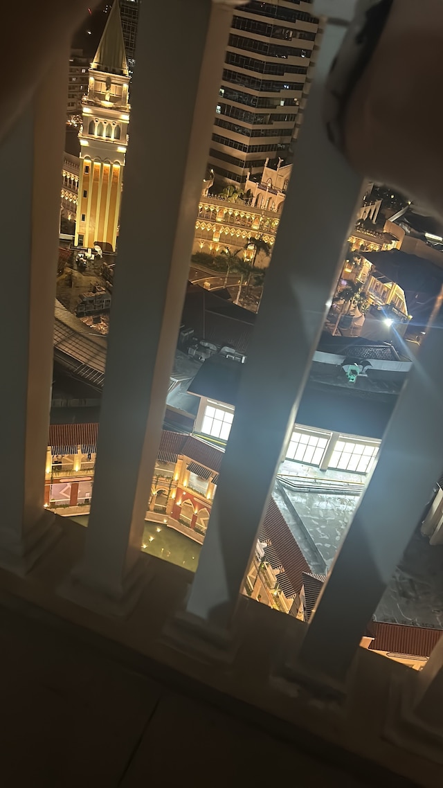 ベニスレックス