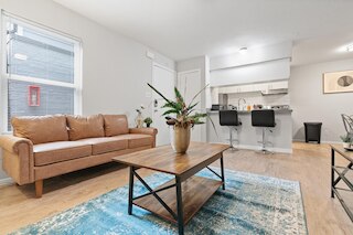 スタイリッシュ 1 ベッドルーム ニア ユT ハイランド エボニフィ