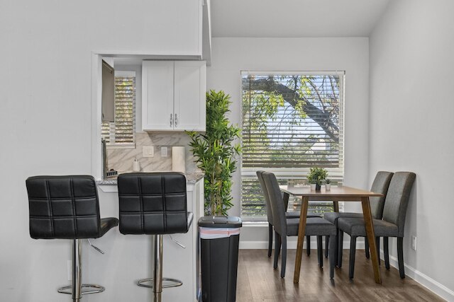 スタイリッシュ 1 ベッドルーム ジルカー エボニフィ