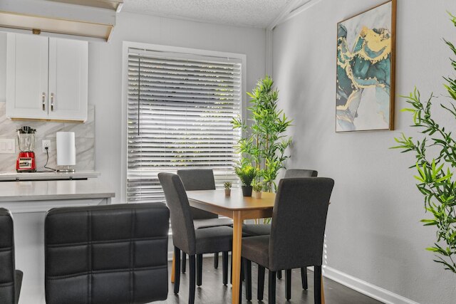 スタイリッシュ 1 ベッドルーム ジルカー エボニフィ